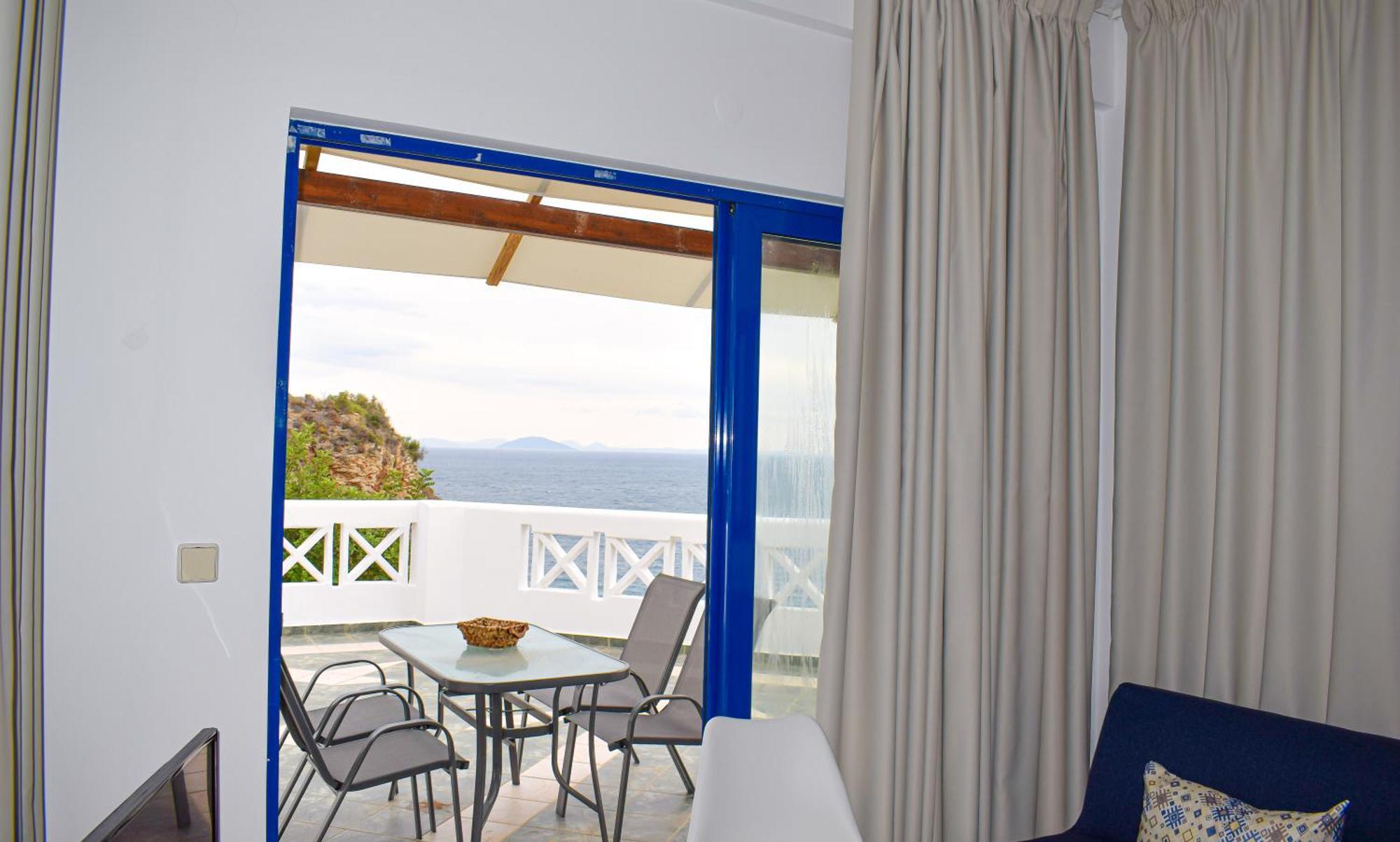 Muses Seaside Villas Parálion Ástros Bagian luar foto